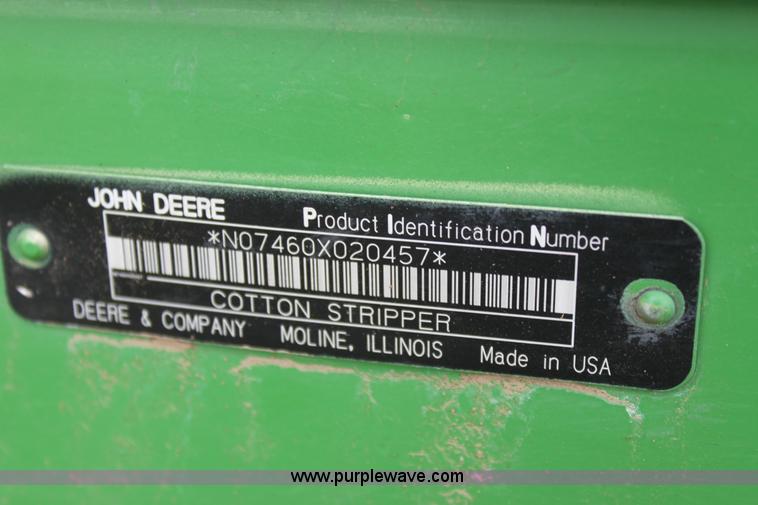 image for item F8681 2006 John Deere 7460 Mudhog cotton stripper