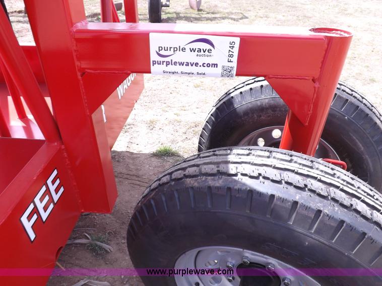 image for item F8745 Silage feeder wagon