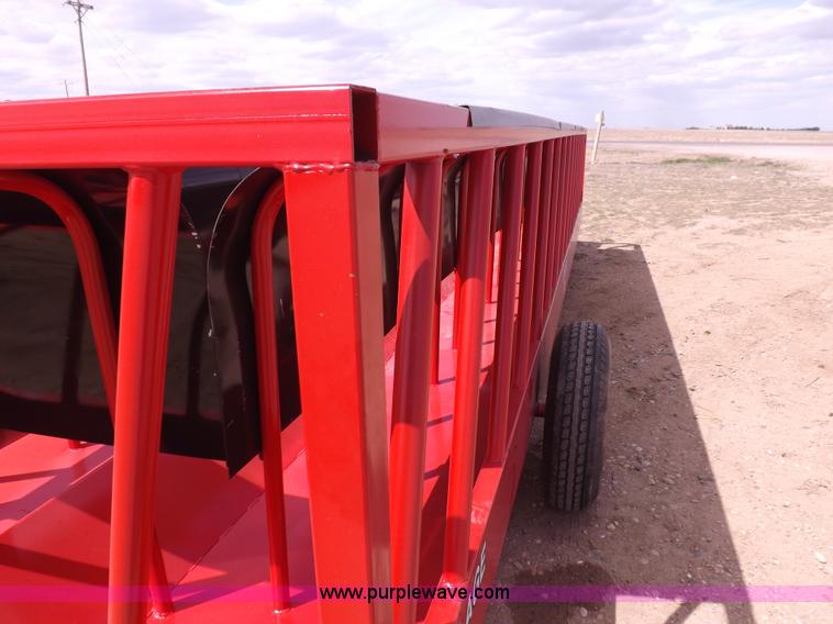image for item F8745 Silage feeder wagon