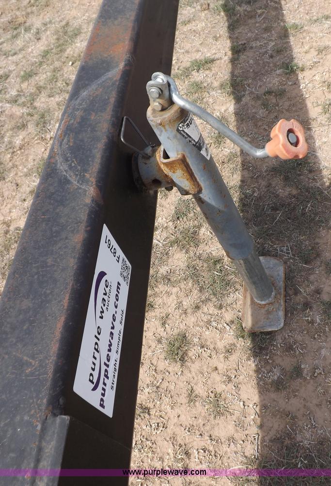 image for item F8761 Header trailer