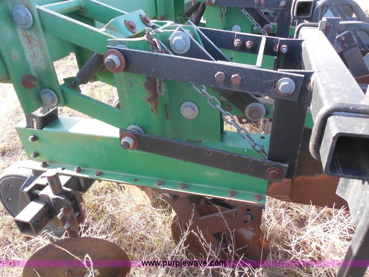 image for item F8774 Sukup 28' row crop cultivator