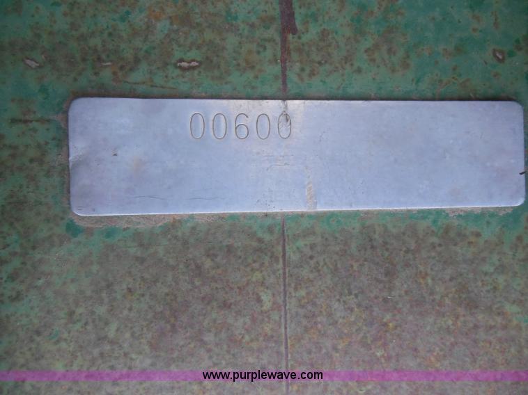 image for item F8774 Sukup 28' row crop cultivator