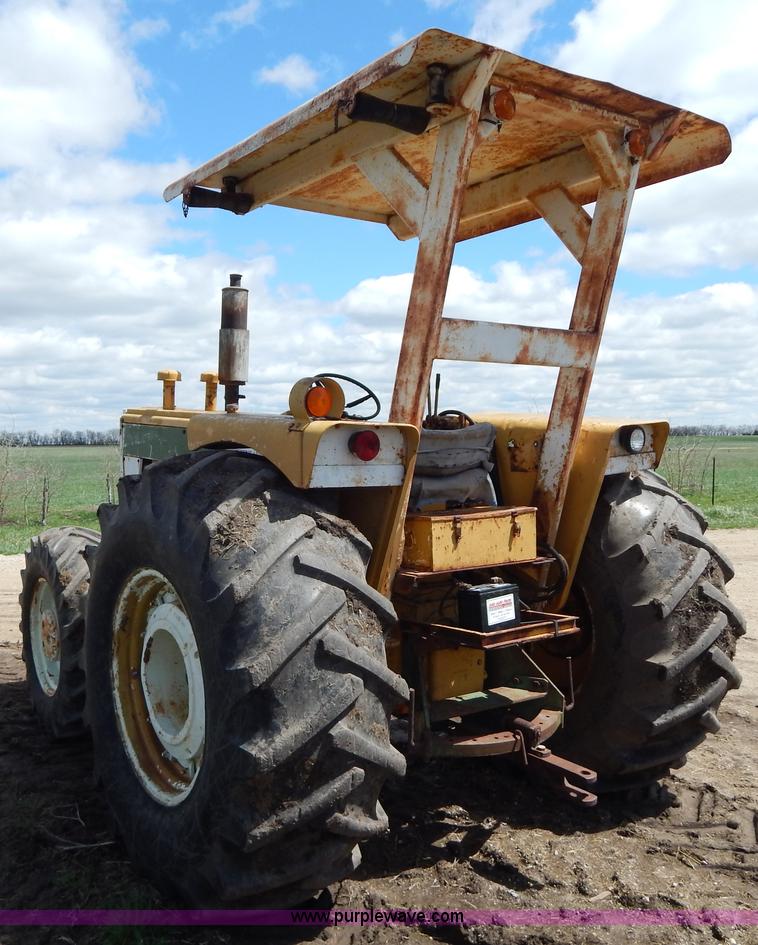 image for item G3091 Oliver 595-92023 MFWD tractor