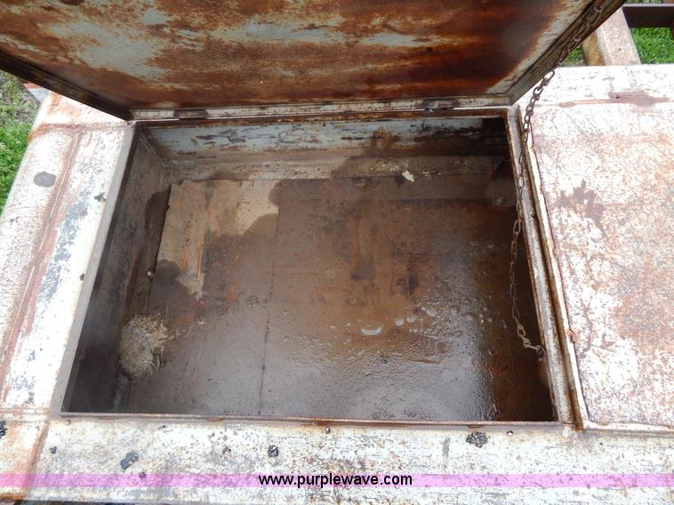 image for item G3114 1995 combine trailer