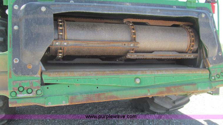 image for item G5690 2010 John Deere 9770 STS RWA combine