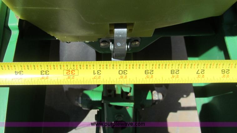 image for item G5691 John Deere 1710 Max Emerge planter