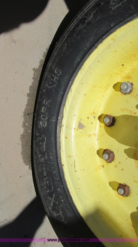 image for item G5693 John Deere HX15 bat wing rotary mower