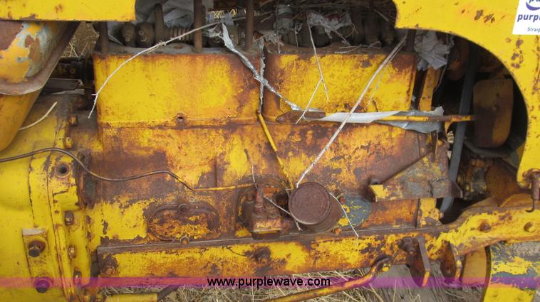 image for item G5697 Minneapolis Moline UTU tractor