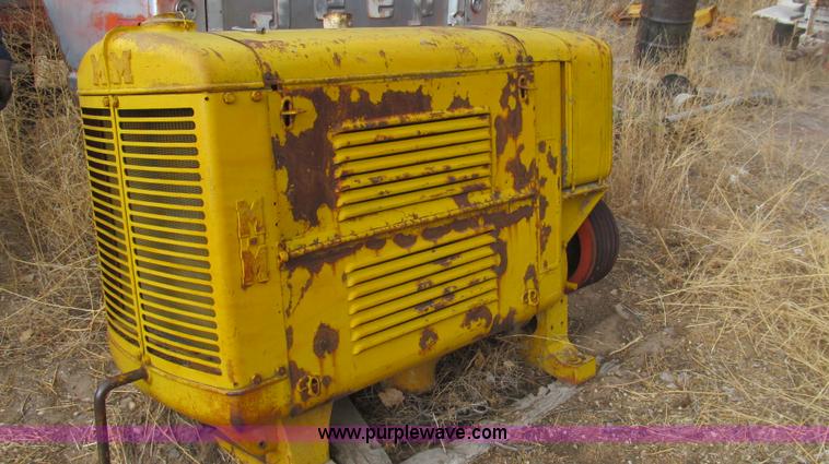 image for item G5697 Minneapolis Moline UTU tractor