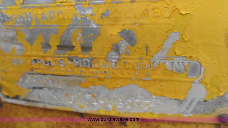 image for item G5697 Minneapolis Moline UTU tractor