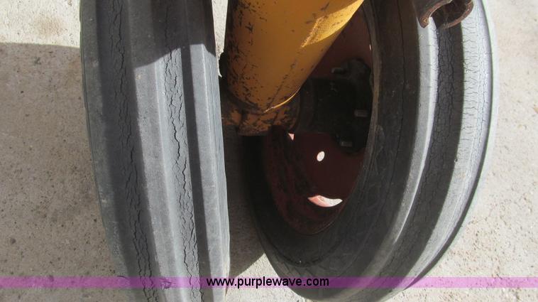 image for item G5707 Minneapolis Moline RTU tractor