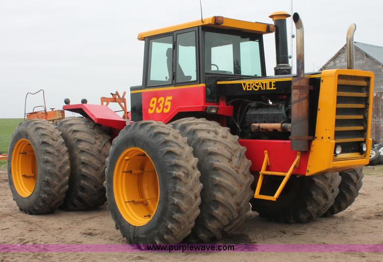 image for item H3687 1980 Versatile 935 4WD tractor