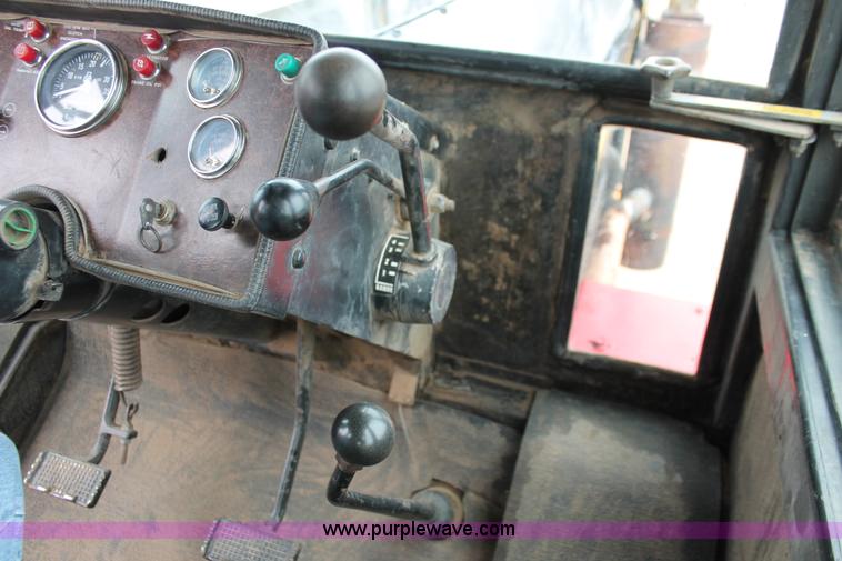 image for item H3687 1980 Versatile 935 4WD tractor