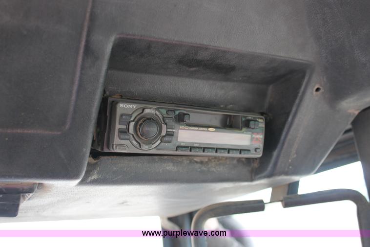 image for item H3687 1980 Versatile 935 4WD tractor