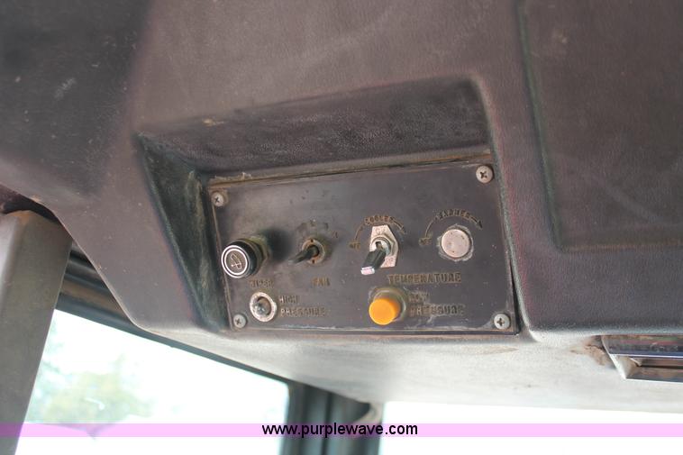 image for item H3687 1980 Versatile 935 4WD tractor