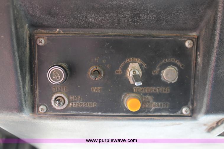 image for item H3687 1980 Versatile 935 4WD tractor