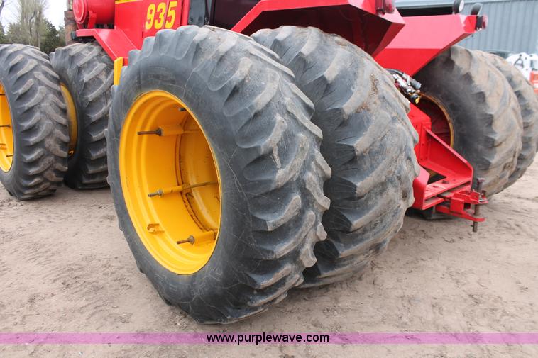 image for item H3687 1980 Versatile 935 4WD tractor