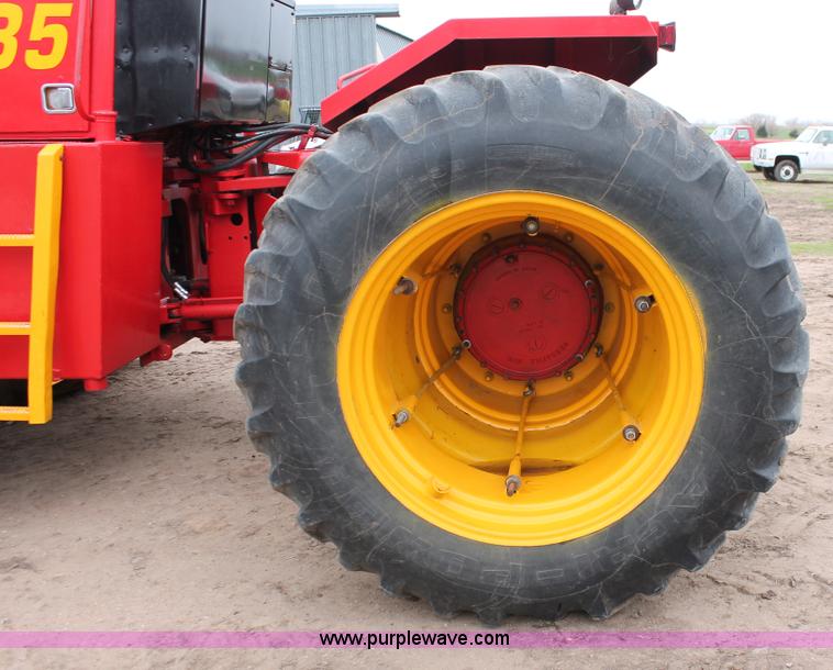 image for item H3687 1980 Versatile 935 4WD tractor