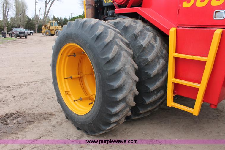 image for item H3687 1980 Versatile 935 4WD tractor