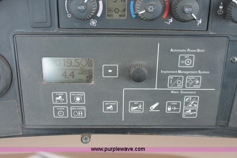 image for item H3706 2009 John Deere 9530 4WD tractor