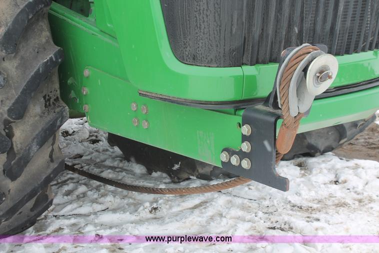 image for item H3706 2009 John Deere 9530 4WD tractor