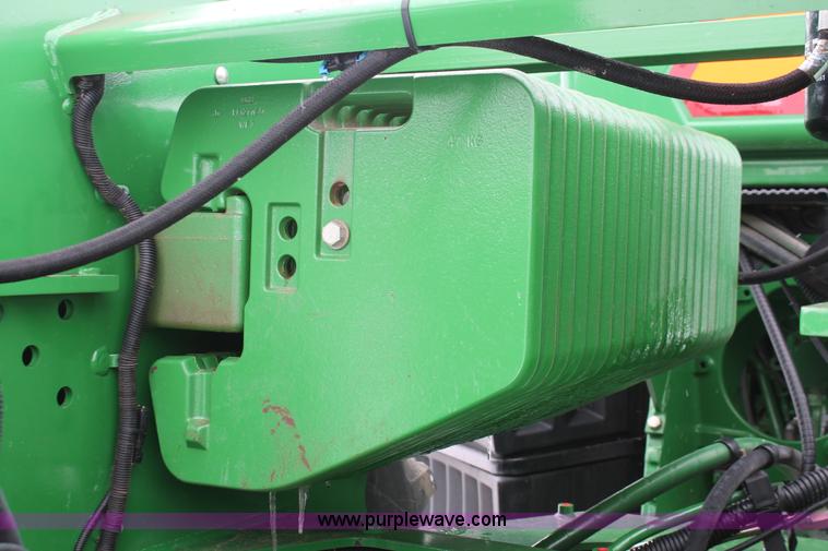 image for item H3706 2009 John Deere 9530 4WD tractor