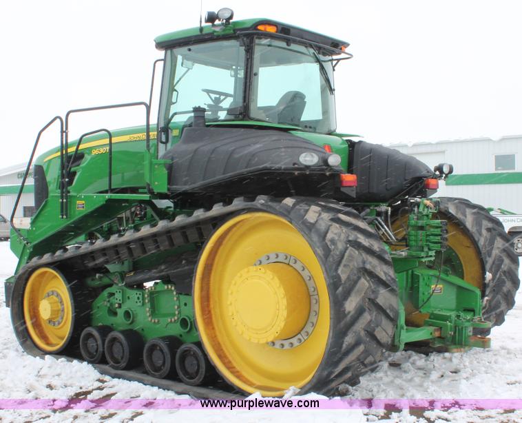 image for item H3707 2009 John Deere 9630T tractor