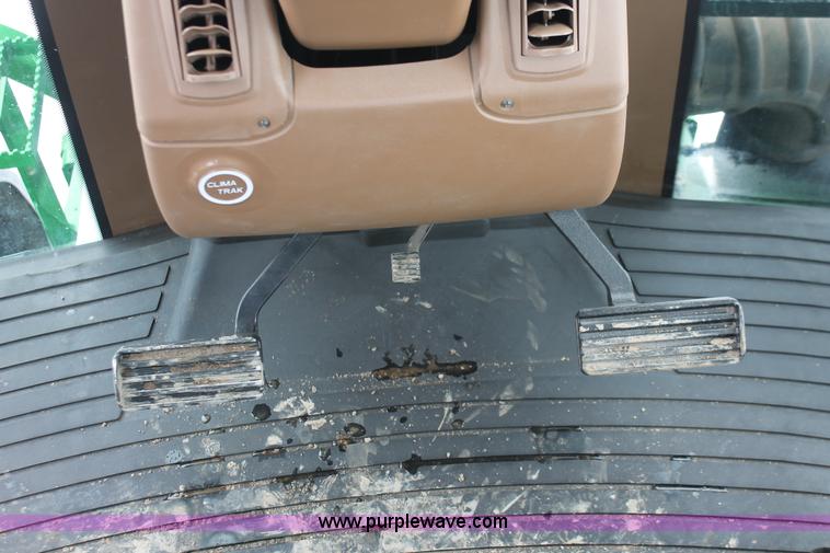 image for item H3707 2009 John Deere 9630T tractor