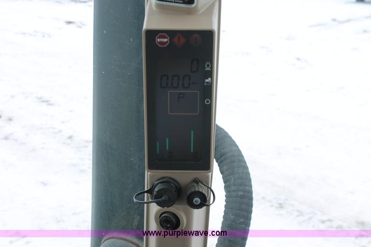 image for item H3707 2009 John Deere 9630T tractor