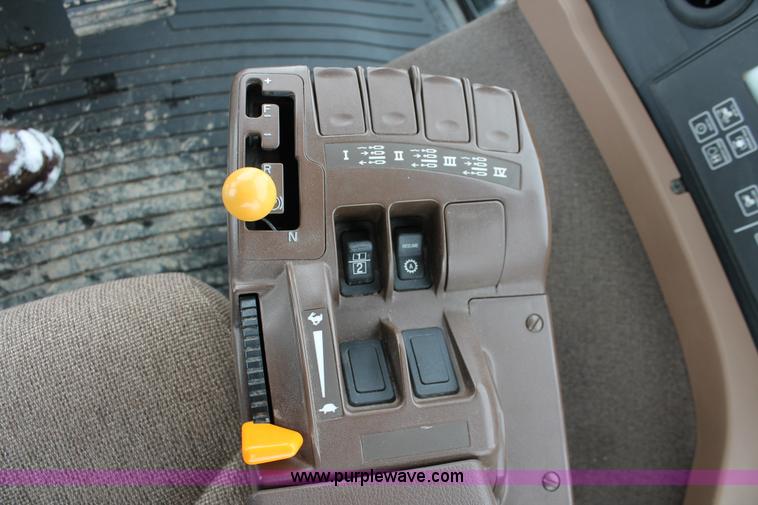 image for item H3707 2009 John Deere 9630T tractor