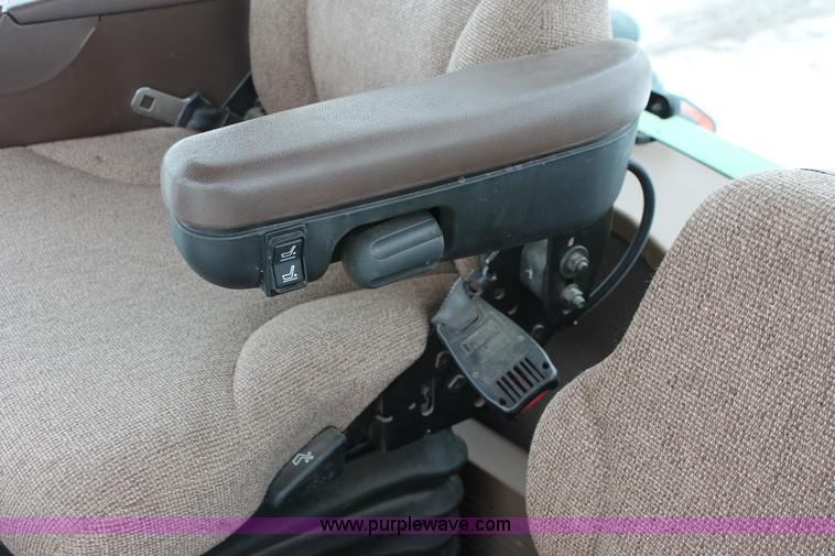 image for item H3707 2009 John Deere 9630T tractor