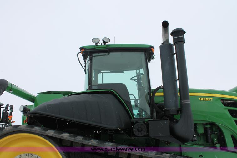 image for item H3707 2009 John Deere 9630T tractor
