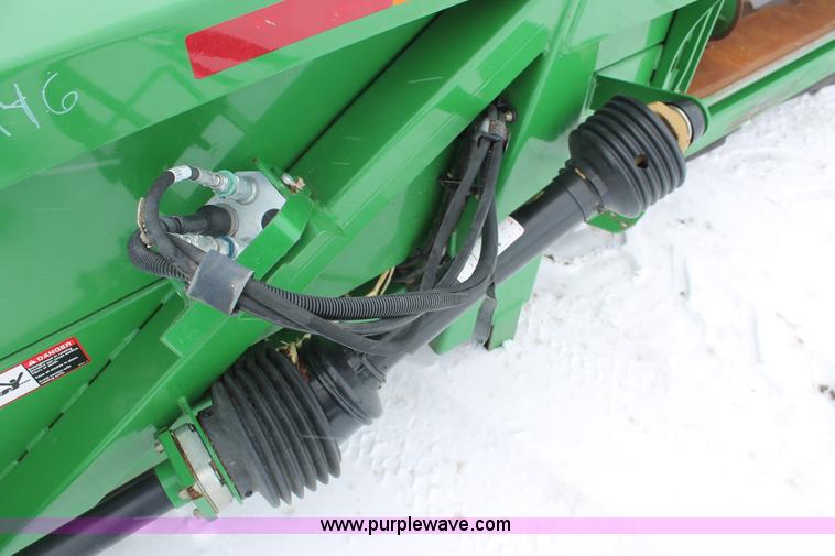 image for item H3708 2009 John Deere 612C corn head