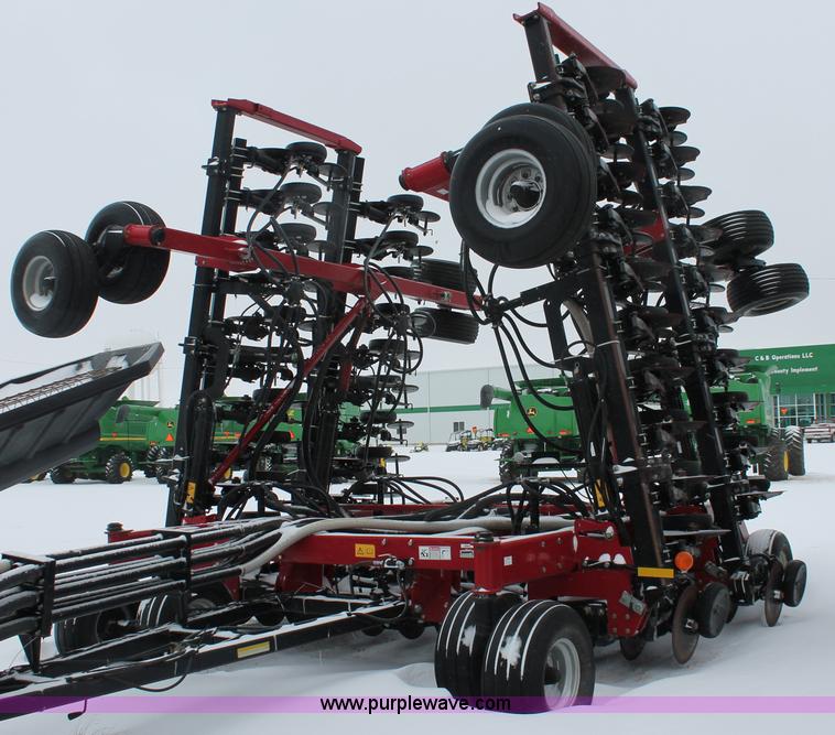 image for item H3713 2005 Case IH SDX40 No-till Air seed drill with Flexicoil 2340 air cart