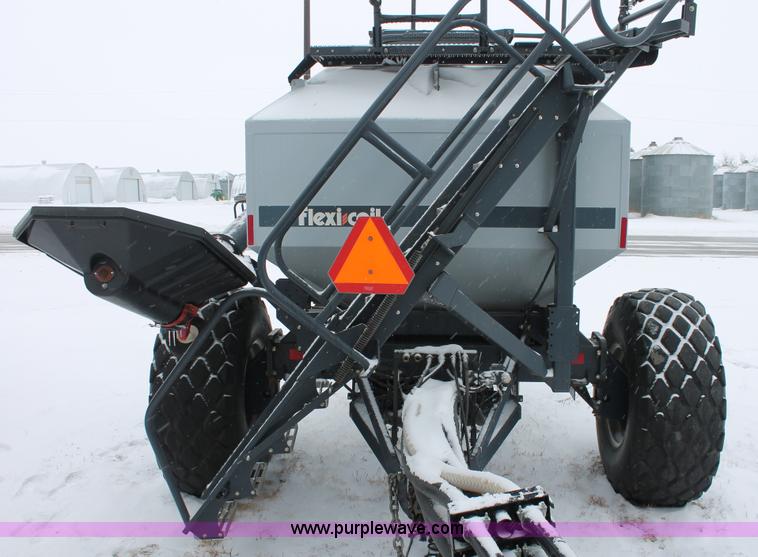 image for item H3713 2005 Case IH SDX40 No-till Air seed drill with Flexicoil 2340 air cart