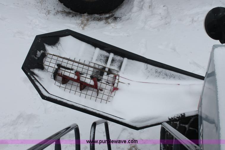 image for item H3713 2005 Case IH SDX40 No-till Air seed drill with Flexicoil 2340 air cart