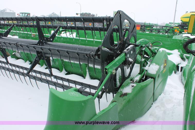 image for item H3714 2009 John Deere 635F HydraFlex platform header