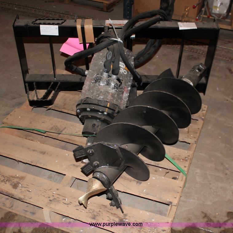 John Deere PA30 skid steer drive auger in Gettysburg, SD