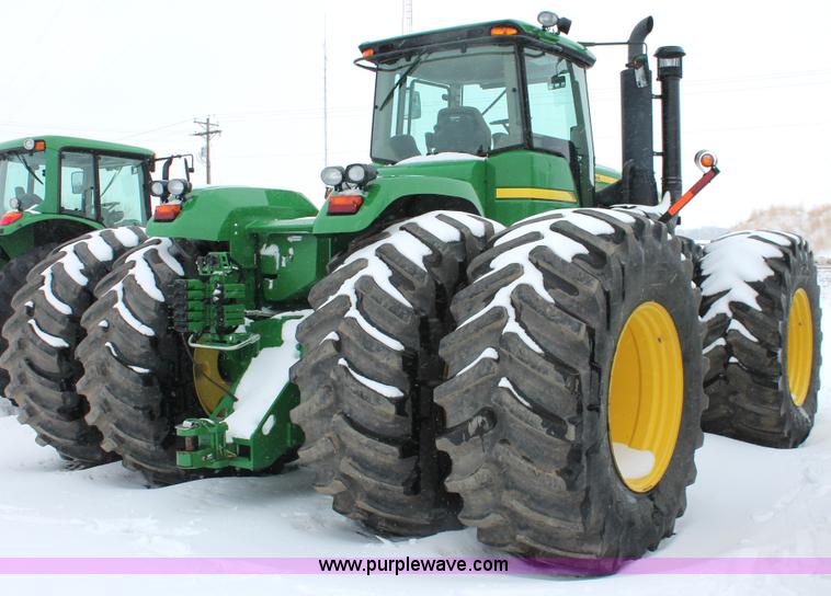 image for item H3722 2010 John Deere 9630 4WD tractor