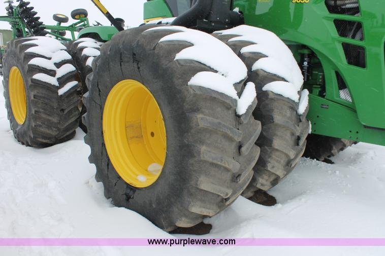 image for item H3722 2010 John Deere 9630 4WD tractor