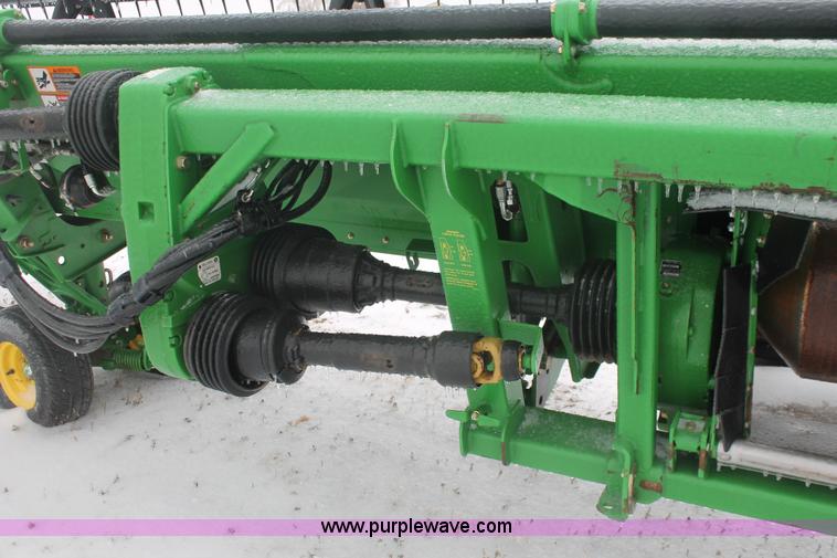 image for item H3745 2010 John Deere 635D HydraFloat draper head
