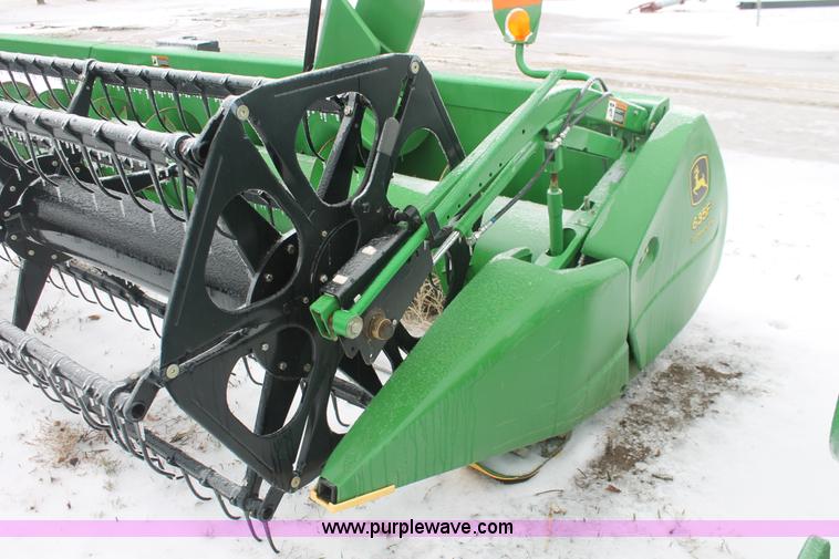 image for item H3746 2004 John Deere 635F HydraFlex platform header