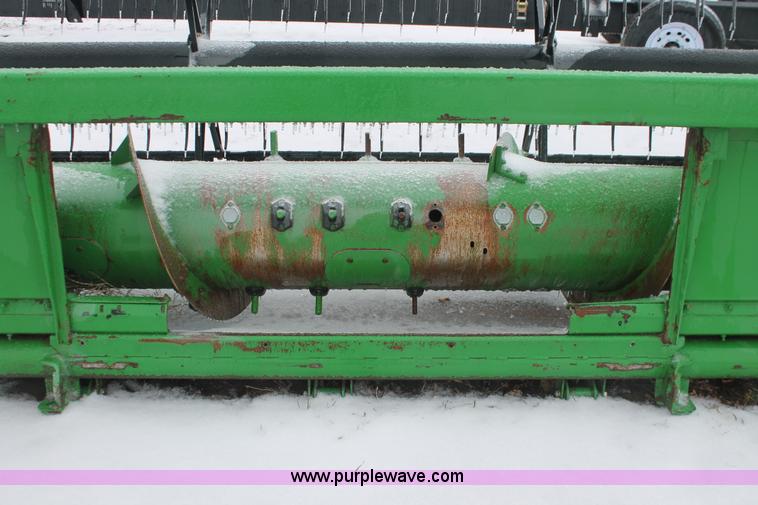 image for item H3746 2004 John Deere 635F HydraFlex platform header