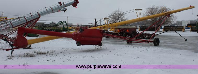 image for item H3747 Westfield MK100-71 swing away grain auger