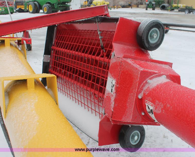 image for item H3747 Westfield MK100-71 swing away grain auger