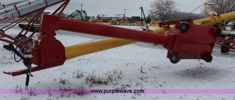 image for item H3747 Westfield MK100-71 swing away grain auger