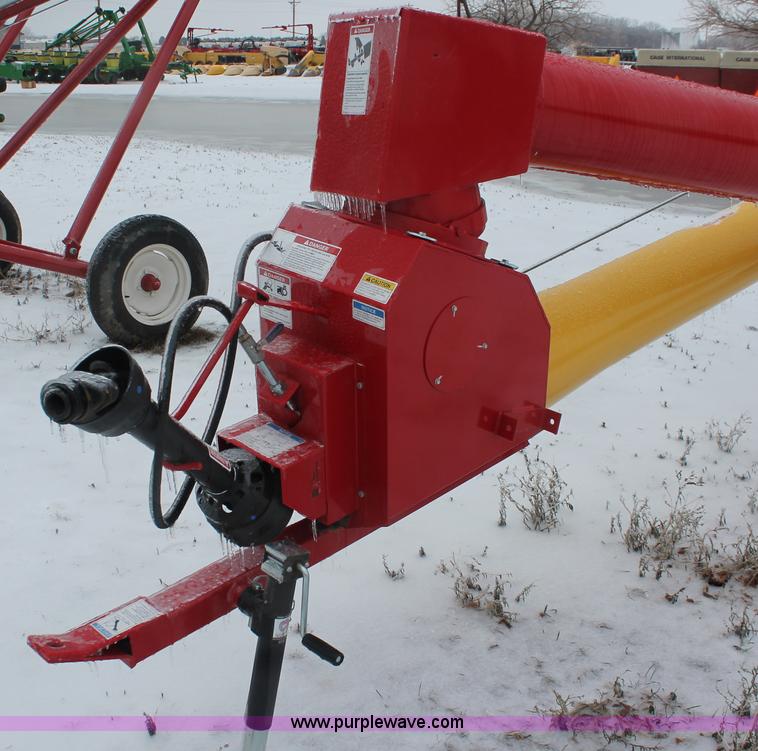 image for item H3747 Westfield MK100-71 swing away grain auger