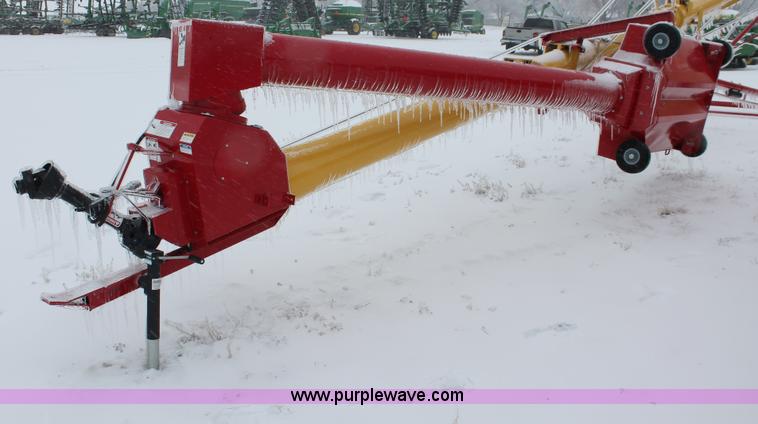 image for item H3749 Westfield MK100-71 swing away grain auger