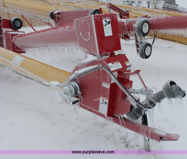 image for item H3749 Westfield MK100-71 swing away grain auger