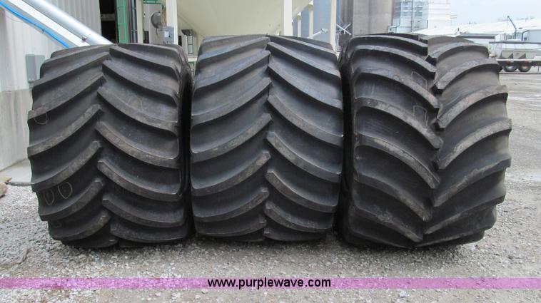 image for item O9166 (3) Goodyear floater tires